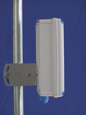 Panelová anténa 5 GHz 17 dB s case